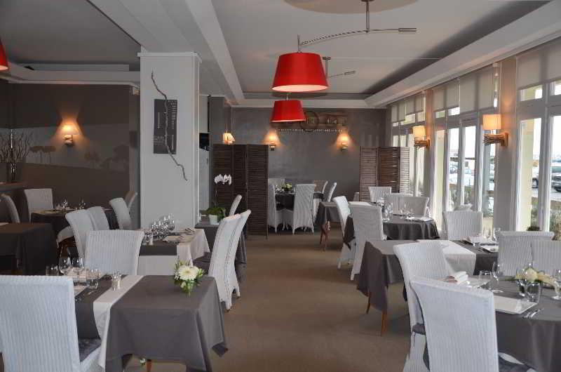 Hotel Des Thermes Et Du Casino Luc-sur-Mer Ngoại thất bức ảnh